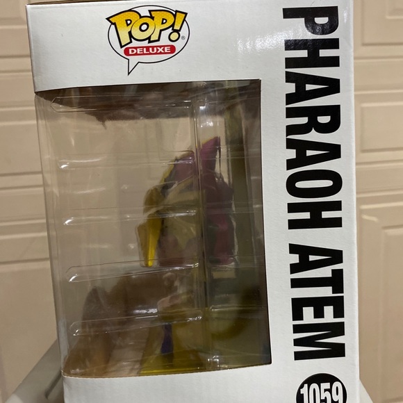 YuGiOh Funko Pop Deluxe #1059 Pharaoh Atem. - Picture 5 of 7